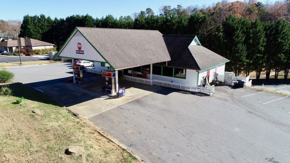 Apple Valley Market: 143 Whitney Blvd, Lake Lure, NC 28746